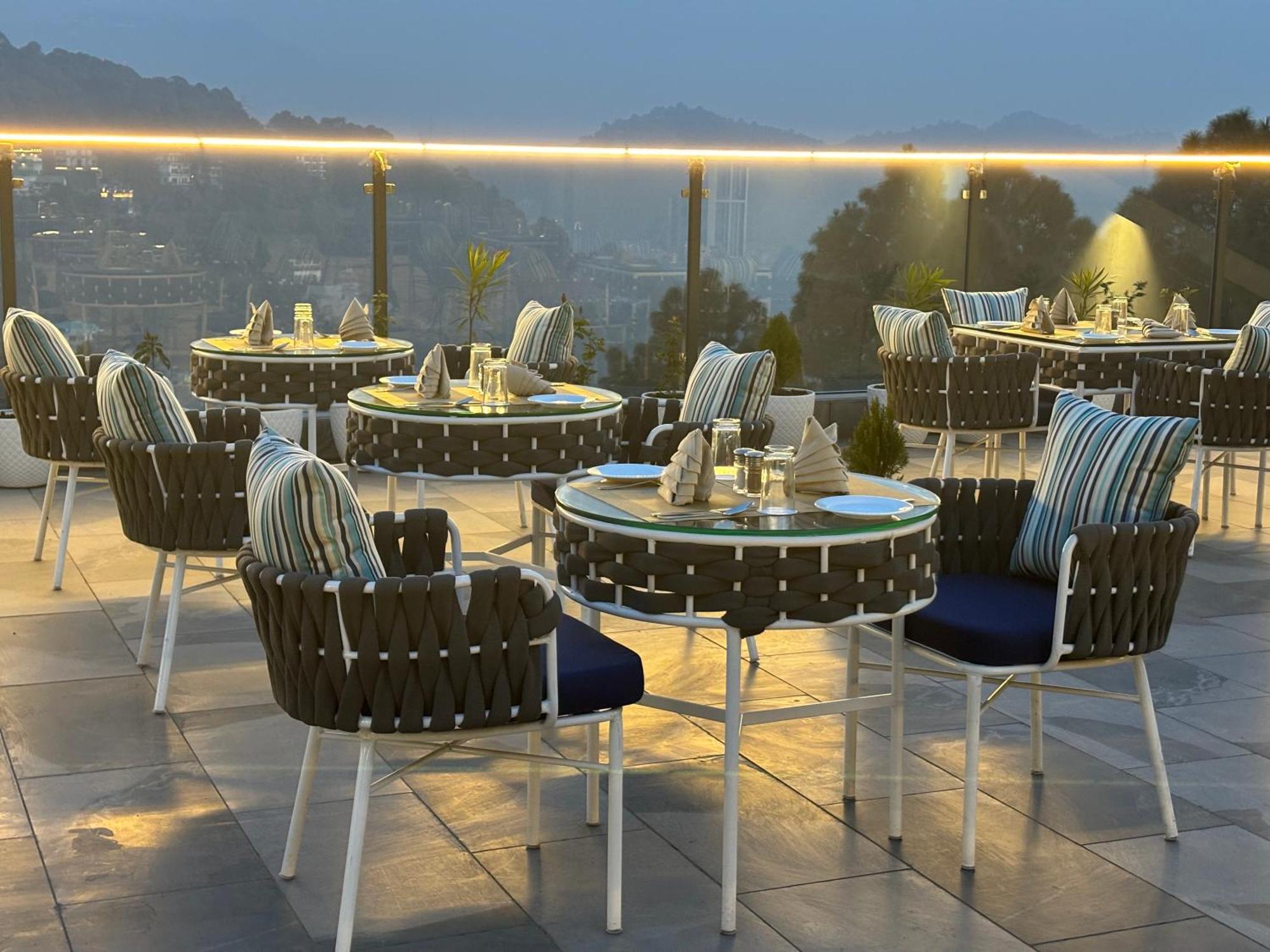 Arnisa Kasauli - A Boutique Hotel Luaran gambar